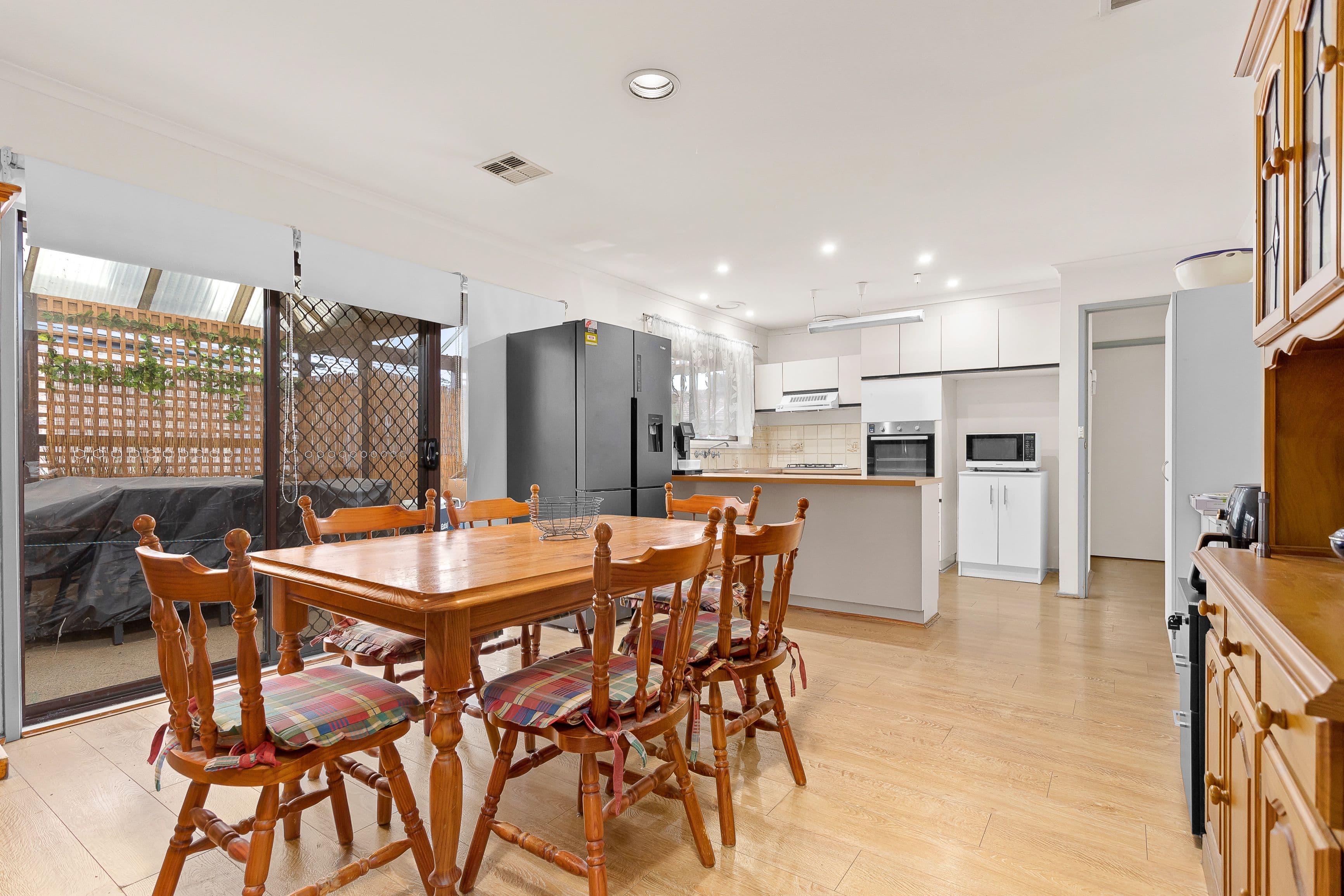 34 Mcclelland Drive, Mill Park VIC 3082, Mill Park - Thumbnail 4