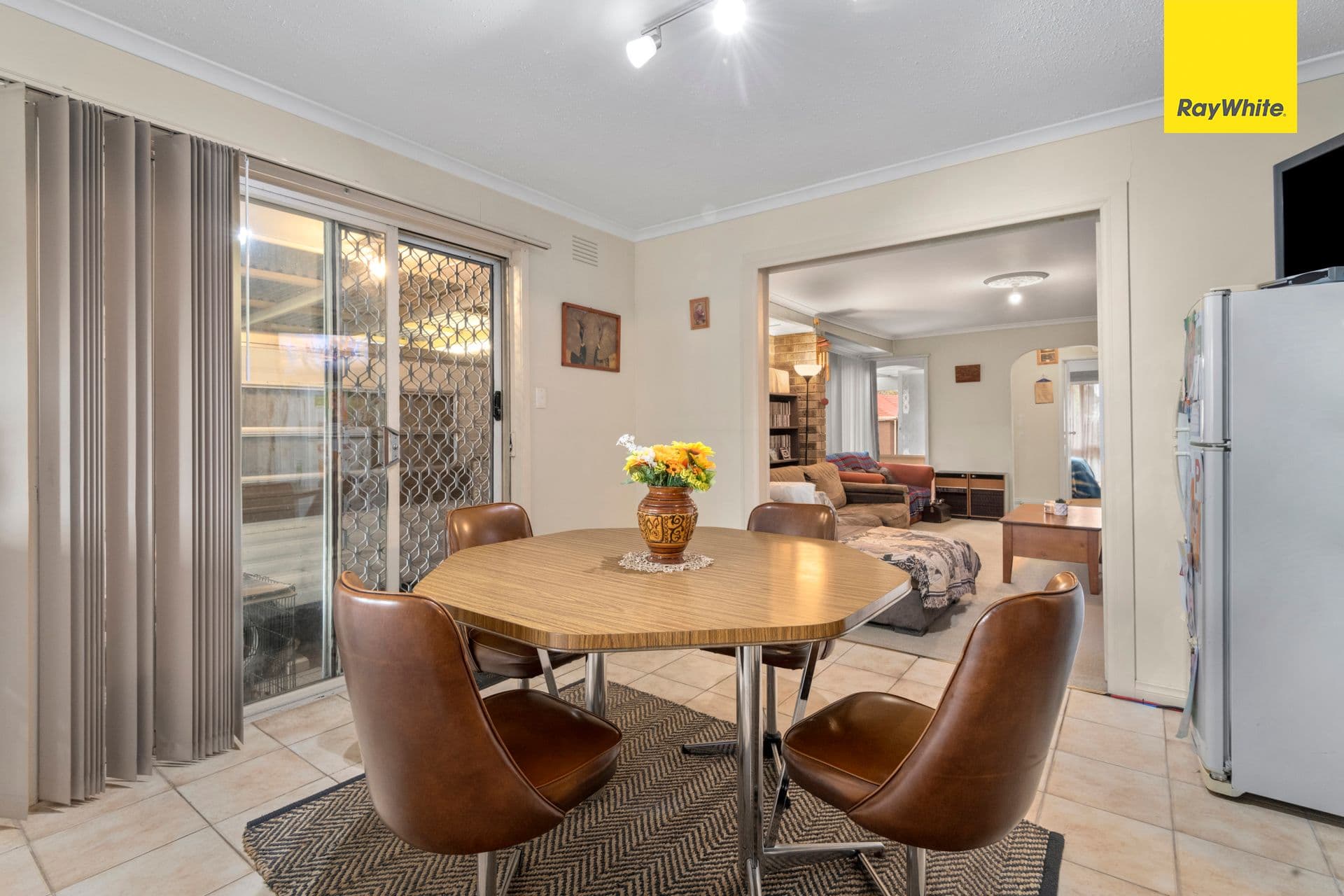 39 Burleigh Road, Melton VIC 3337, Melton - Thumbnail 4