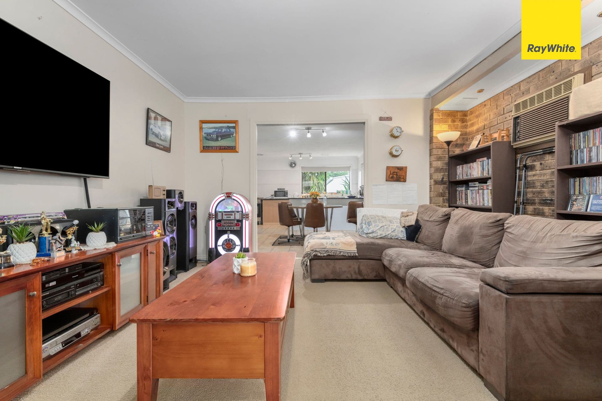 39 Burleigh Road, Melton VIC 3337, Melton - Thumbnail 5