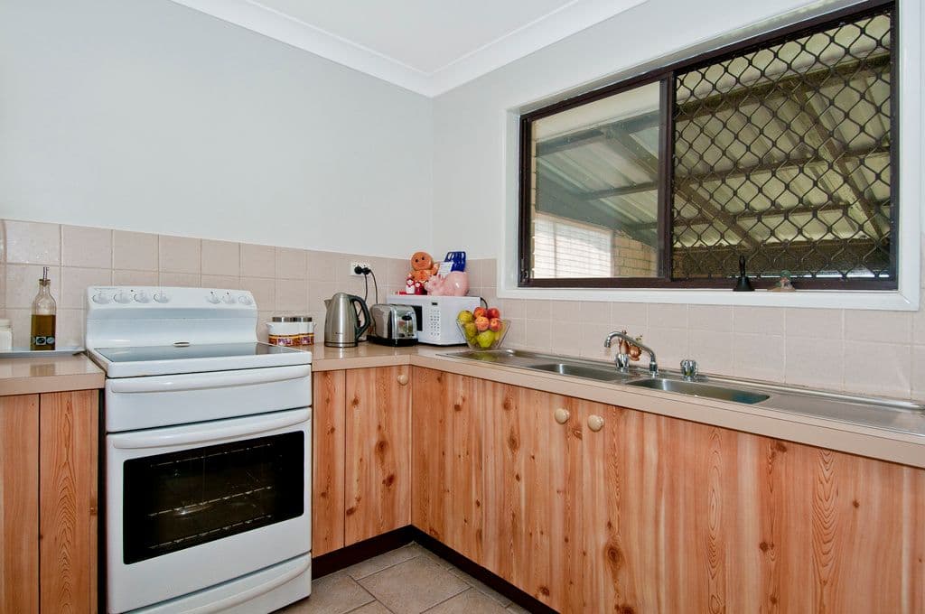 7 Kraatz Avenue, Loganlea QLD 4131, Loganlea - Thumbnail 4