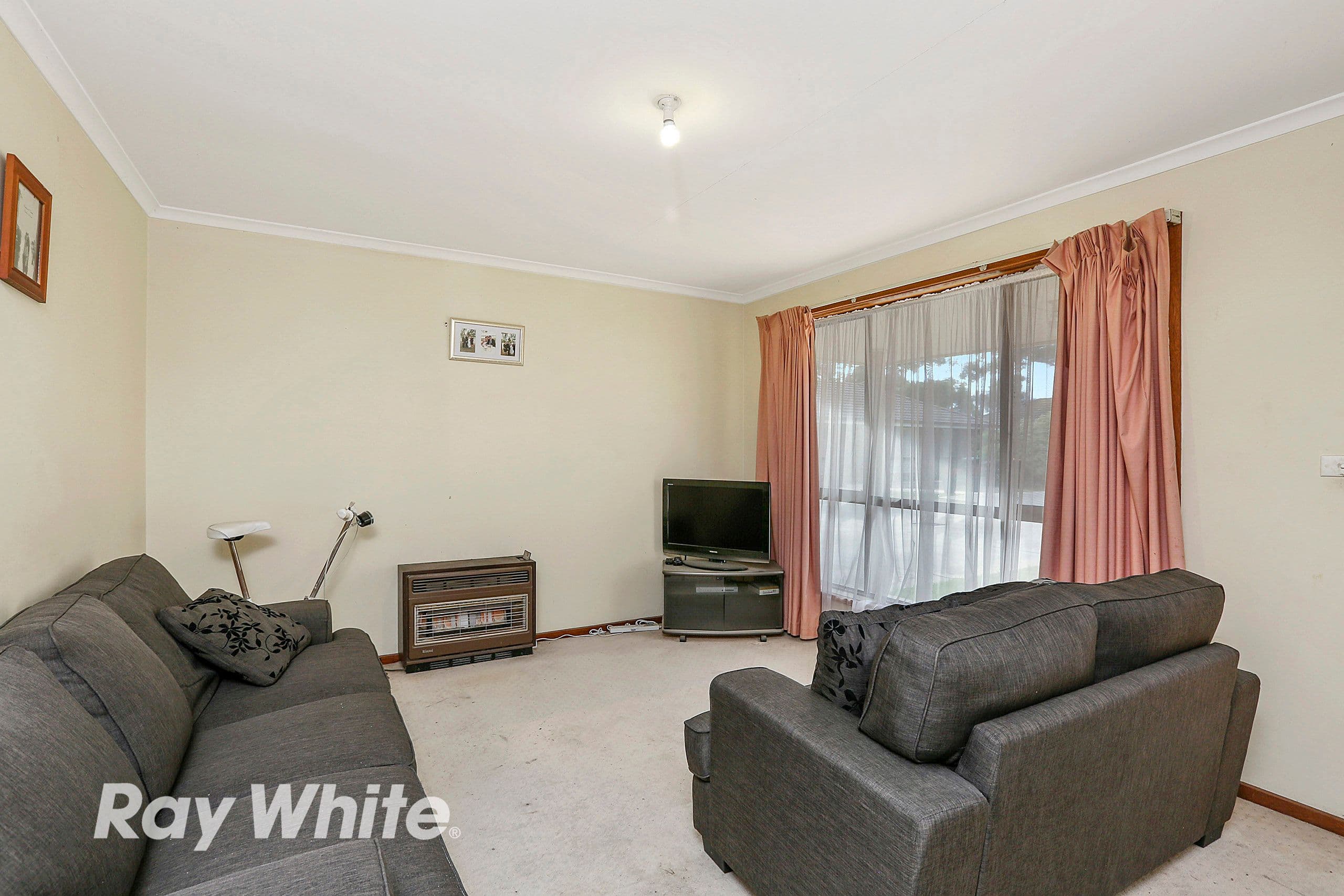 28 McClelland Avenue, Lara VIC 3212, Lara - Thumbnail 2