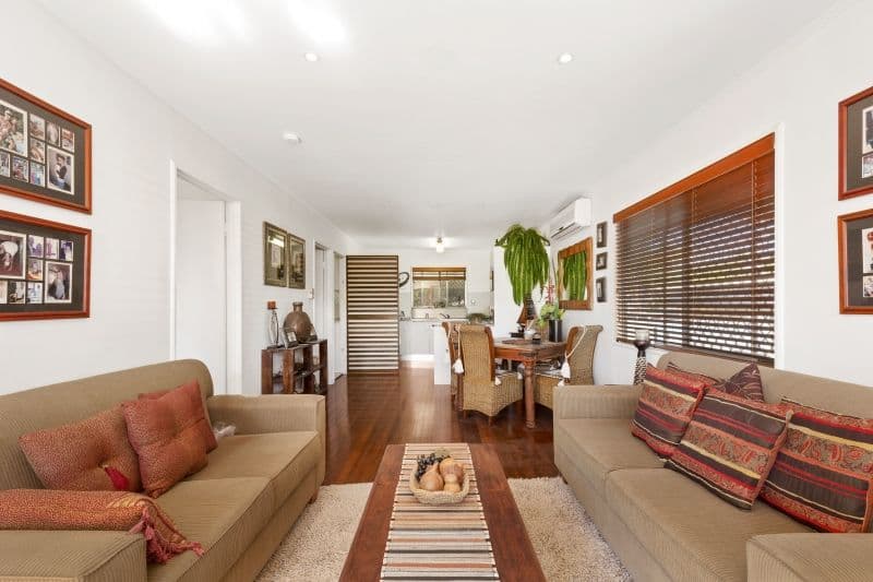 15 Mungera Street, Biggera Waters QLD 4216, Biggera Waters - Thumbnail 4