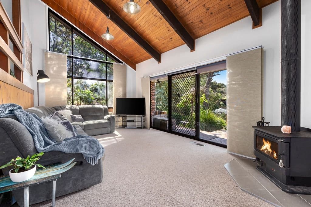53 Clyde Street, Diamond Creek VIC 3089, Diamond Creek - Thumbnail 4