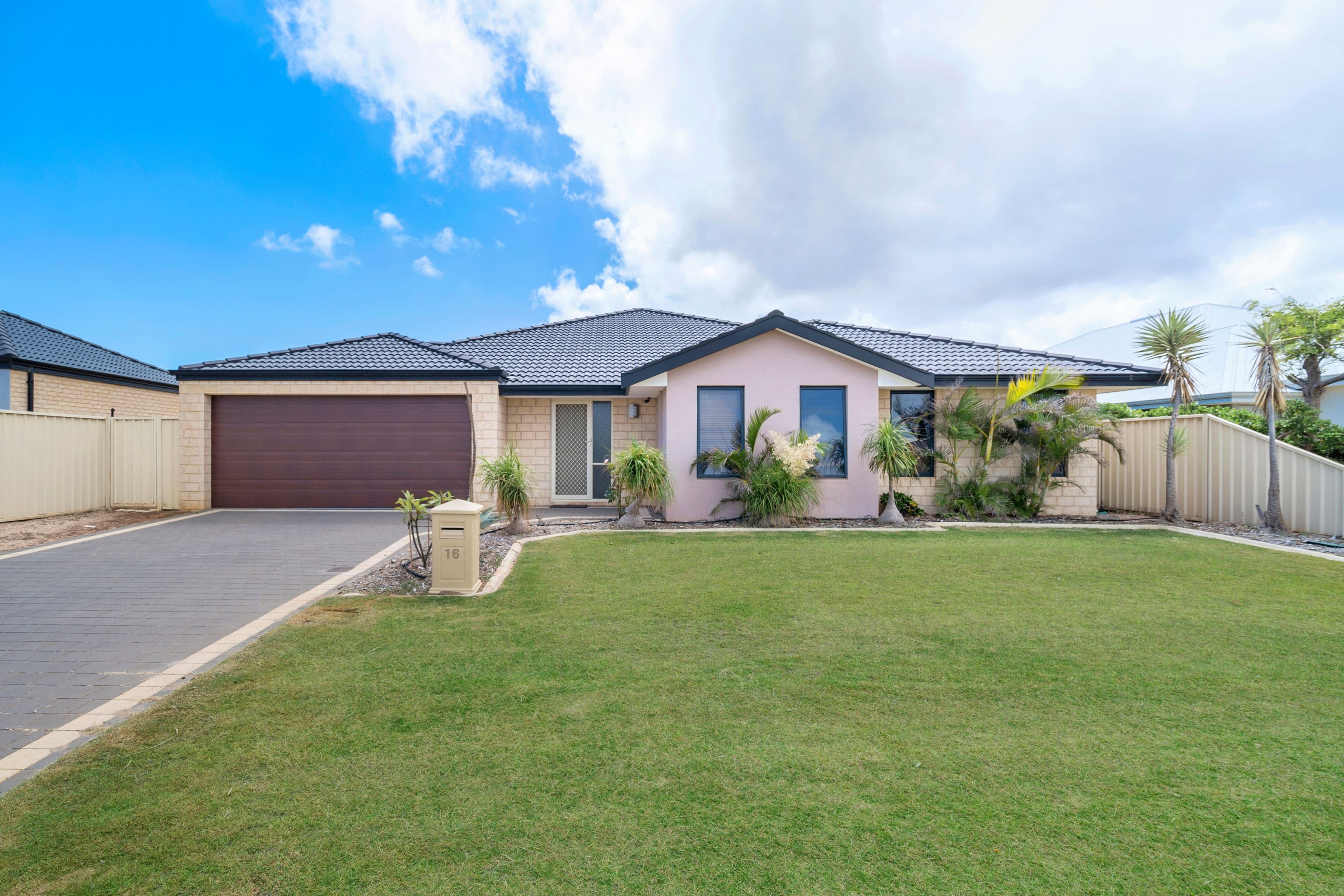 16 Yolanda Edge, Wandina WA 6530, Wandina - Image 1