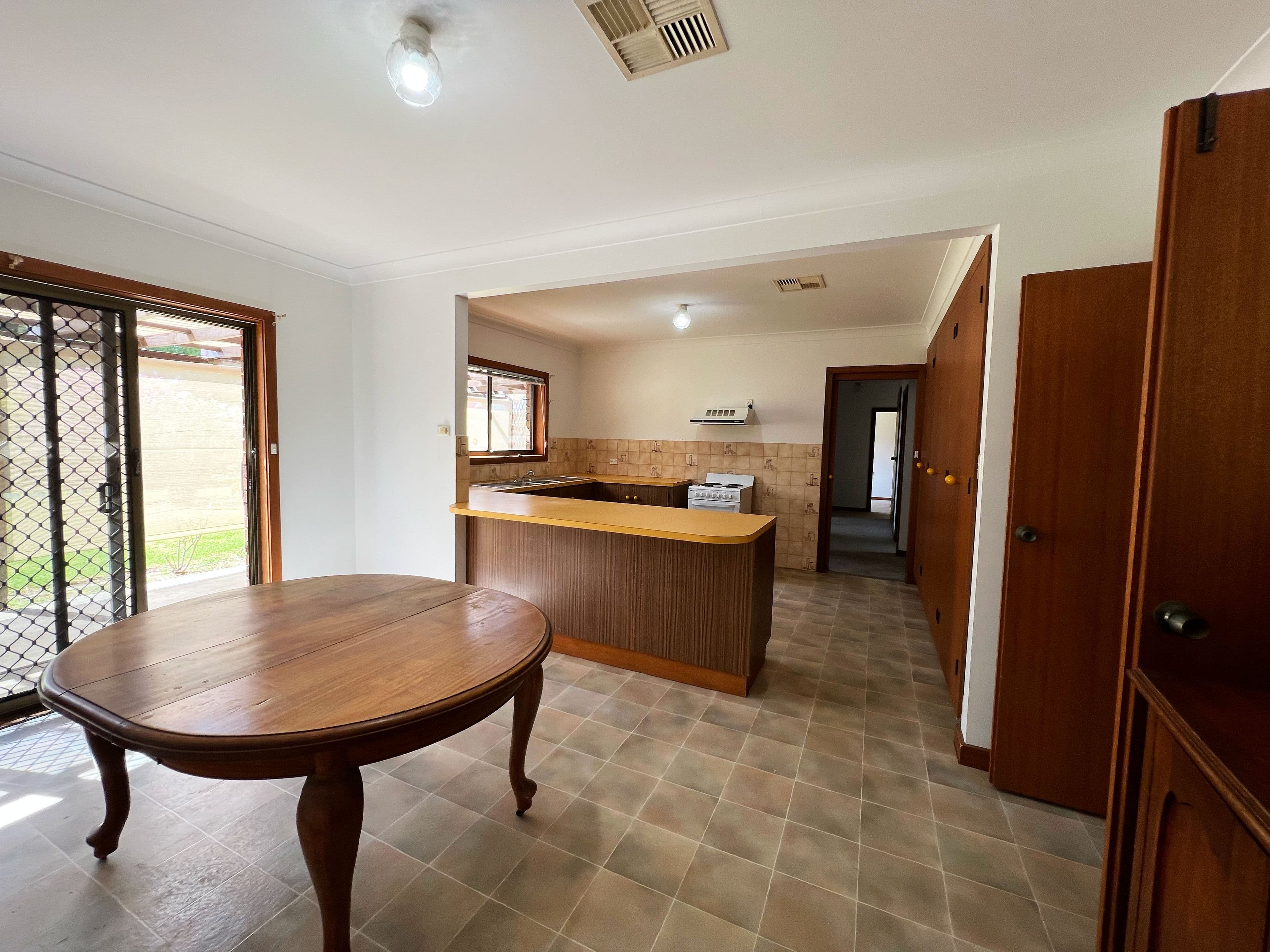117 York Street, Forbes NSW 2871, Forbes - Thumbnail 6