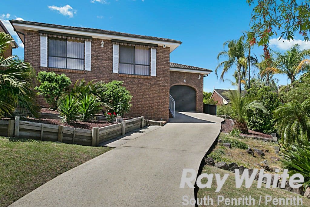 6 Pinetree Avenue, Cranebrook - Image 1