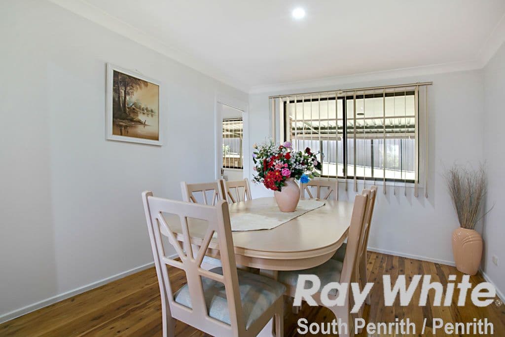 6 Pinetree Avenue, Cranebrook - Thumbnail 4
