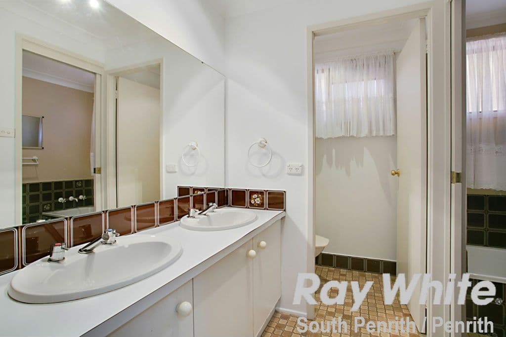 6 Pinetree Avenue, Cranebrook - Thumbnail 7