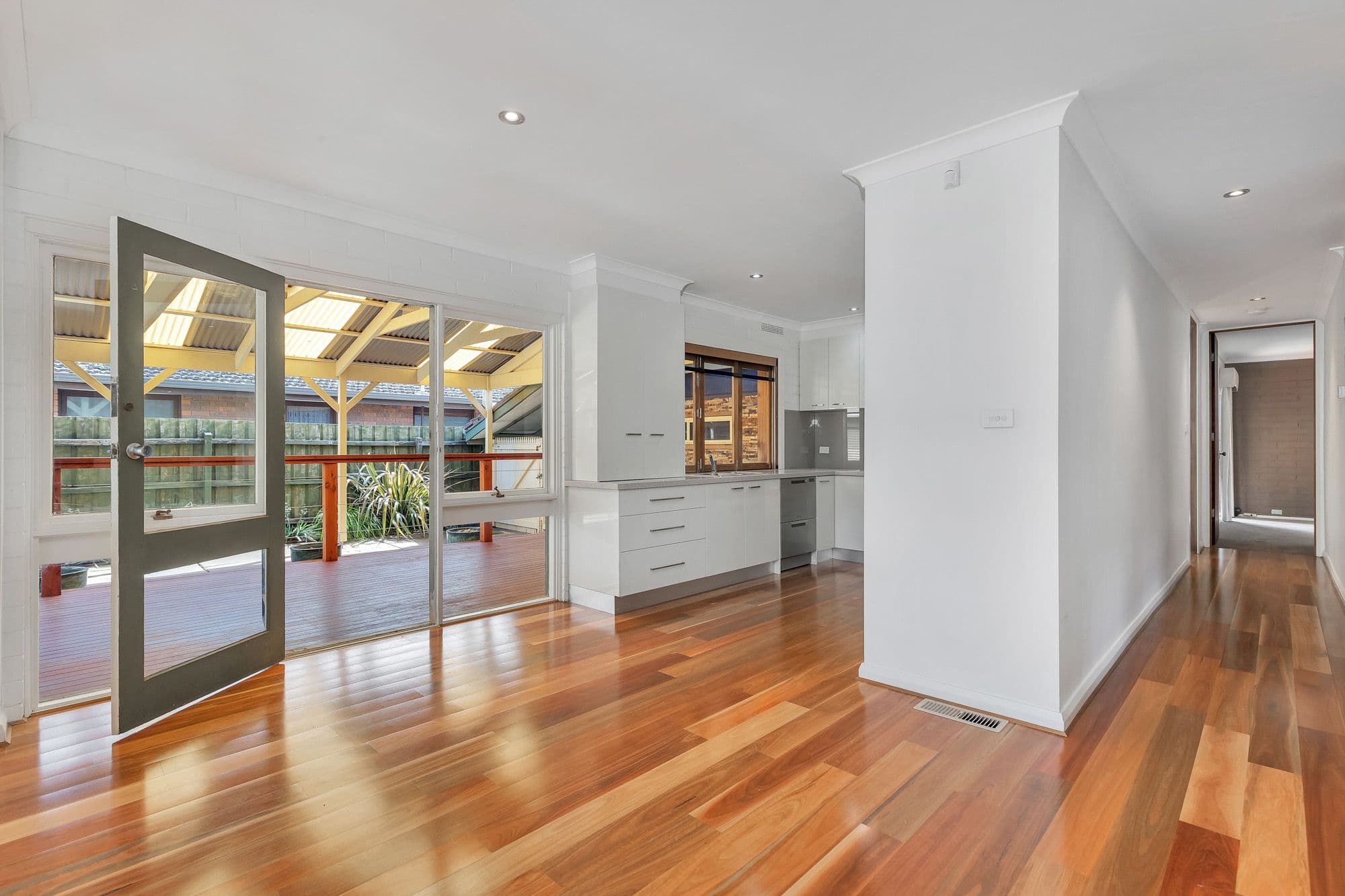 13 Whiton Grove, Wyndham Vale VIC 3024, Wyndham Vale - Thumbnail 3