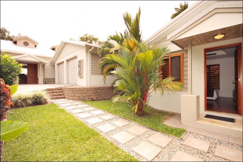 4 Buchan Street, Palm Cove QLD 4879, Palm Cove - Thumbnail 3