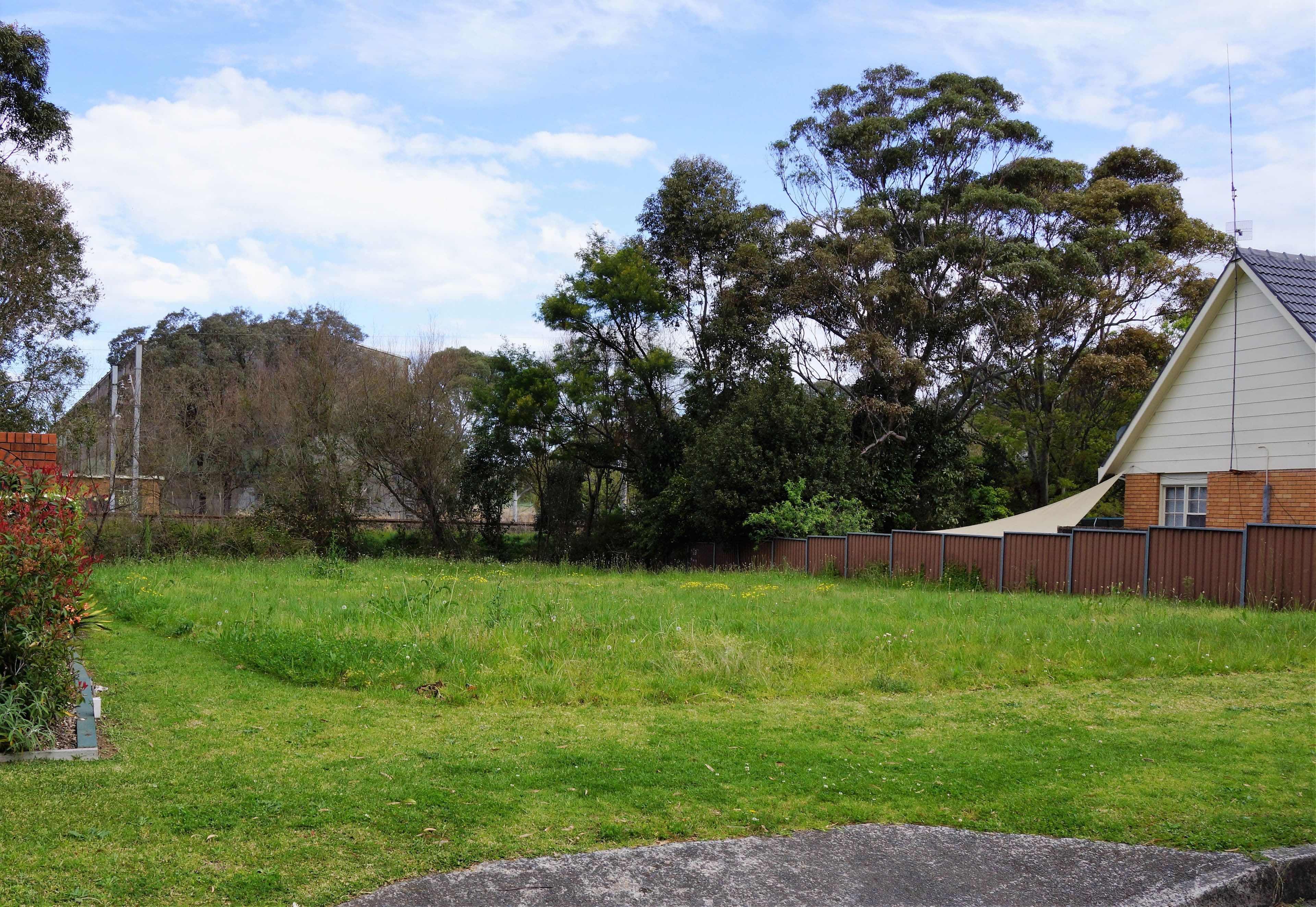 37 O'Donnell Drive, Figtree NSW 2525, Figtree - Image 1