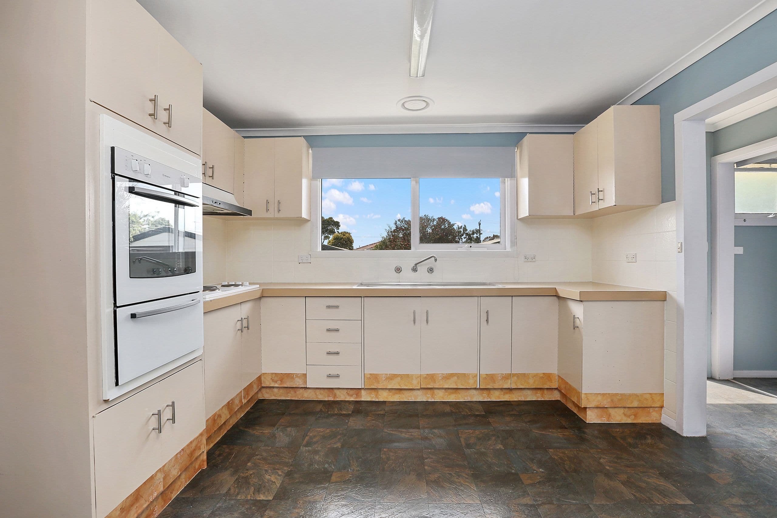 13 Cobham Court, Corio VIC 3214, Corio - Thumbnail 3
