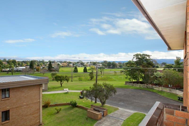 4 Shorland Place, NOWRA NSW 2541, Nowra - Thumbnail 2
