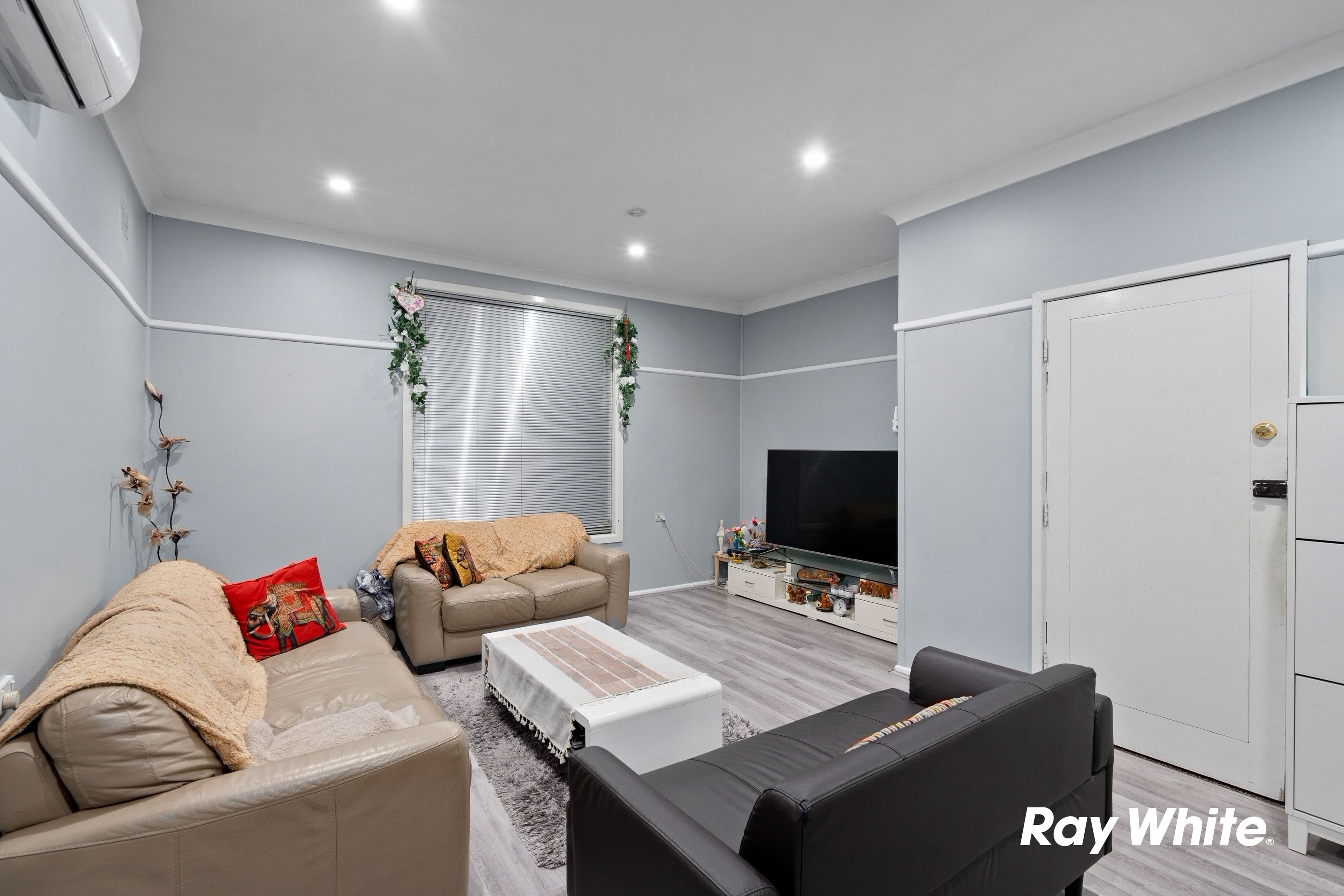 1 Attunga Street, Seven Hills NSW 2147, Seven Hills - Thumbnail 2