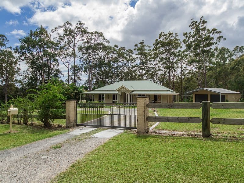 15 Glider Court, BONOGIN QLD 4213, Bonogin - Image 1