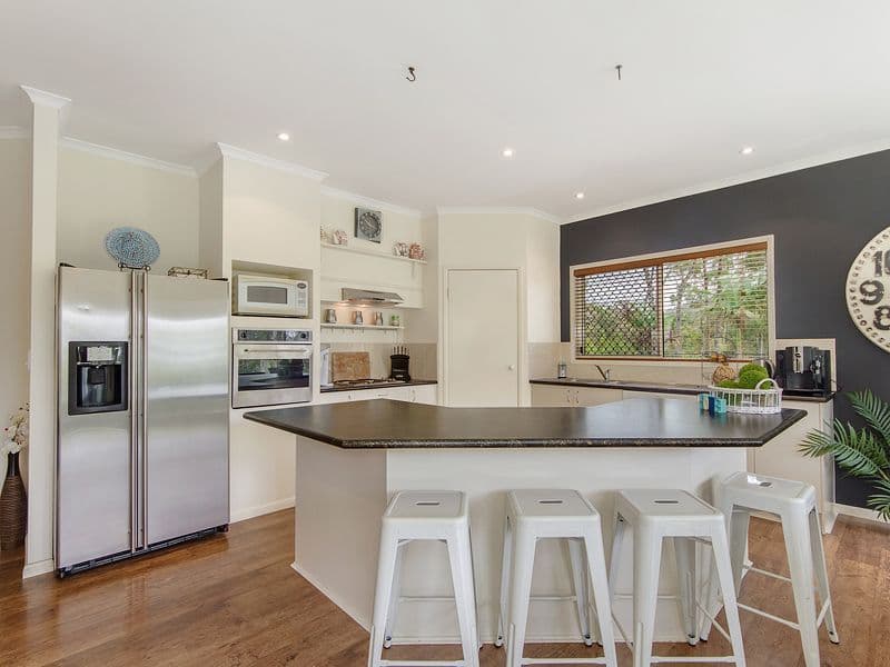15 Glider Court, BONOGIN QLD 4213, Bonogin - Thumbnail 3