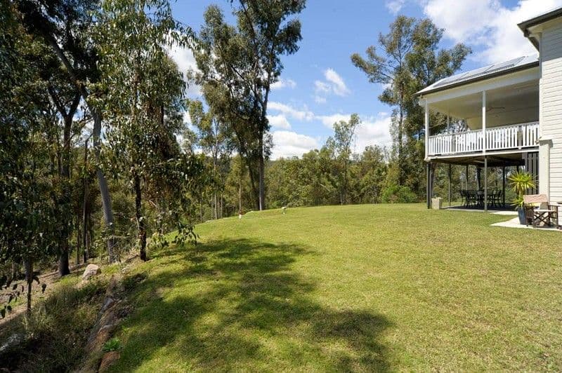 115 Highwood Road, THE GAP QLD 4061, The Gap - Thumbnail 2