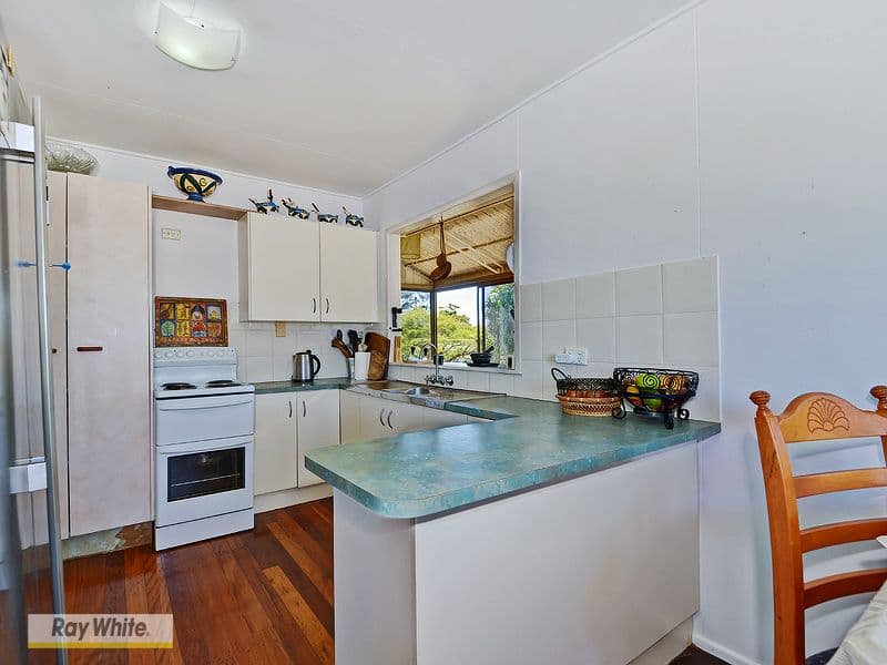 56 Yacht Street, CLONTARF QLD 4019, Clontarf - Thumbnail 4