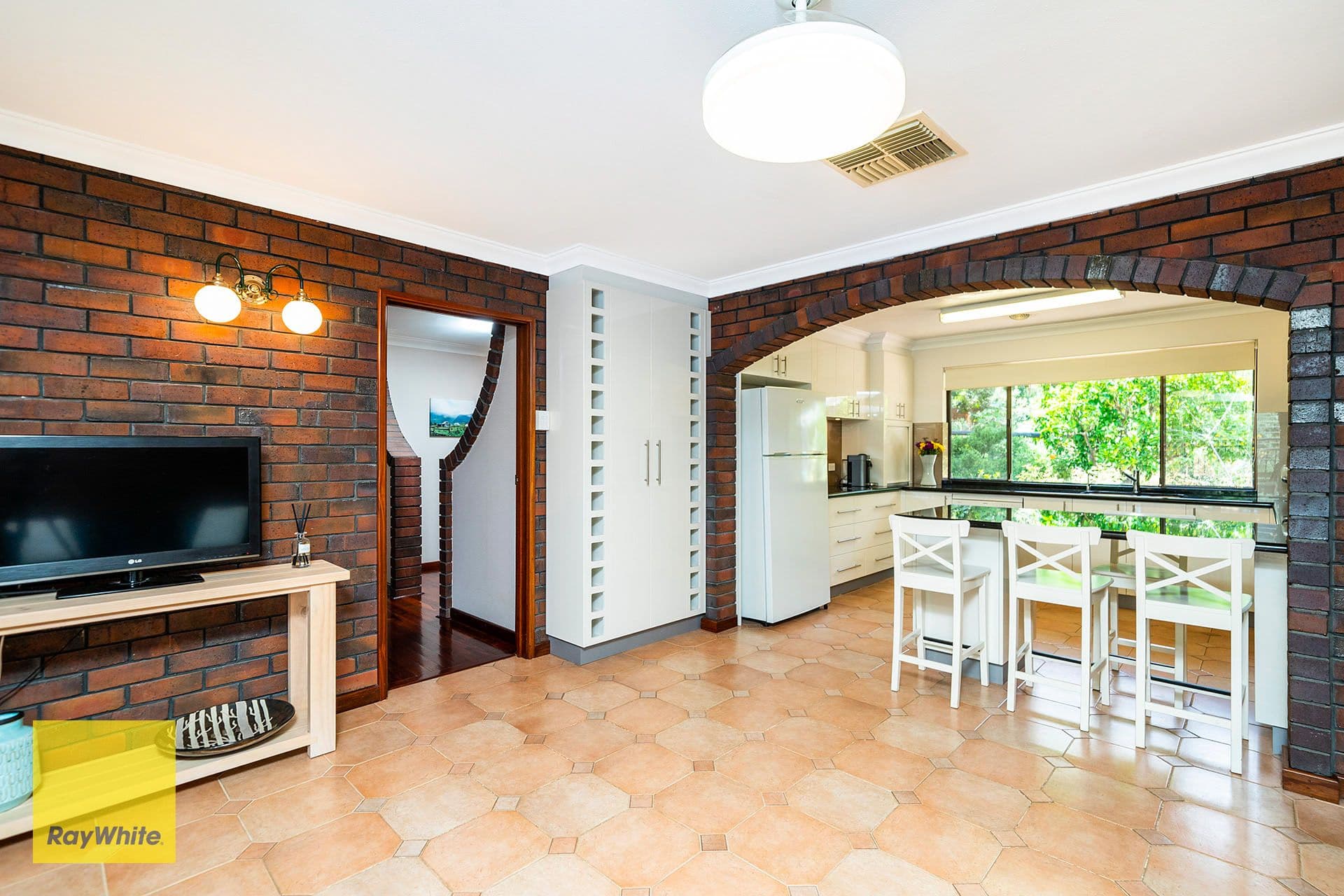 53 Mason Road, Kalamunda WA 6076, Kalamunda - Thumbnail 7