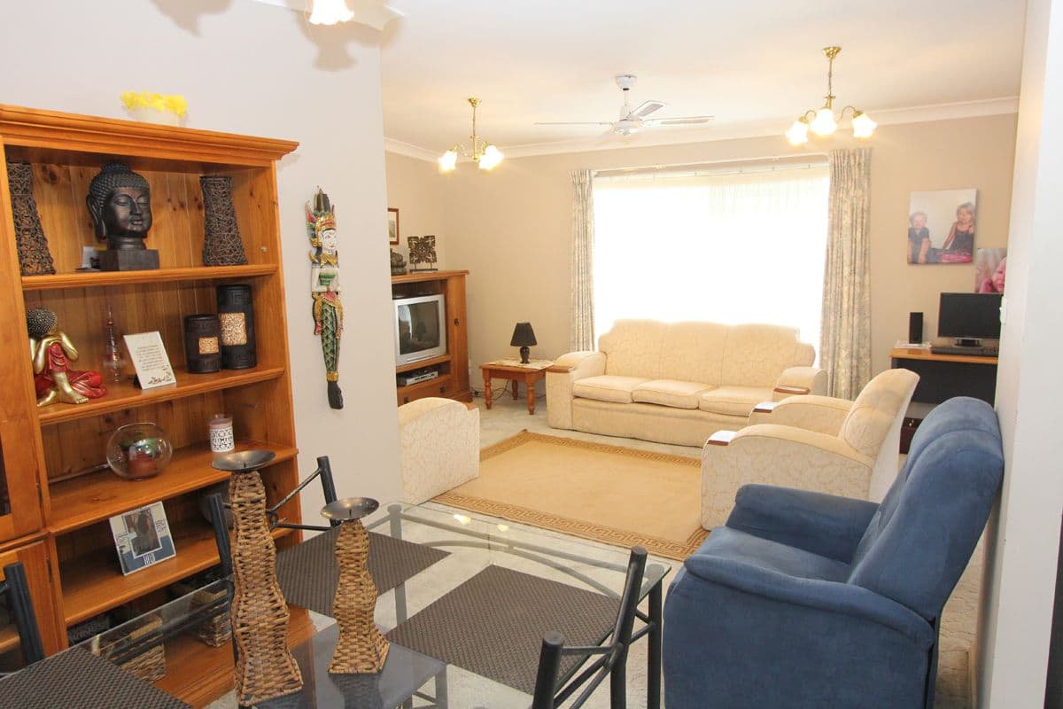 30 First Avenue,Broadlands Estate, GREEN POINT NSW 2251, Green Point - Thumbnail 3