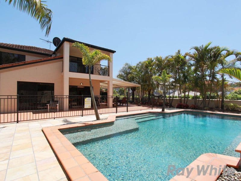 16 Eclipse Street, BRIDGEMAN DOWNS QLD 4035, Bridgeman Downs - Thumbnail 3