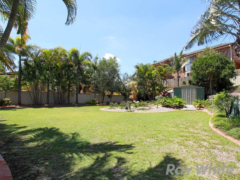 16 Eclipse Street, BRIDGEMAN DOWNS QLD 4035, Bridgeman Downs - Thumbnail 5