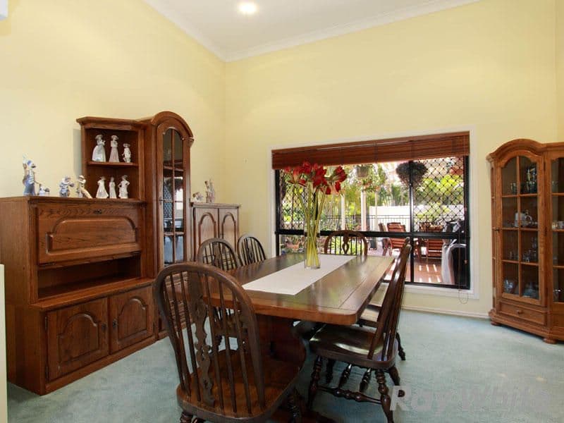 16 Eclipse Street, BRIDGEMAN DOWNS QLD 4035, Bridgeman Downs - Thumbnail 7