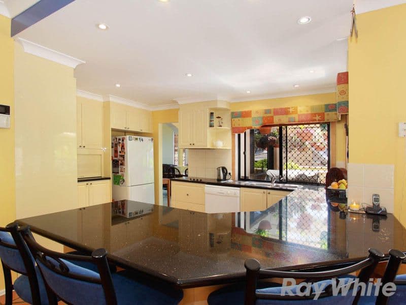 16 Eclipse Street, BRIDGEMAN DOWNS QLD 4035, Bridgeman Downs - Thumbnail 8