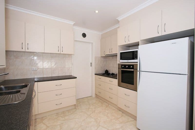 17 Melview Drive, RINGWOOD NORTH VIC 3134, Ringwood North - Thumbnail 2