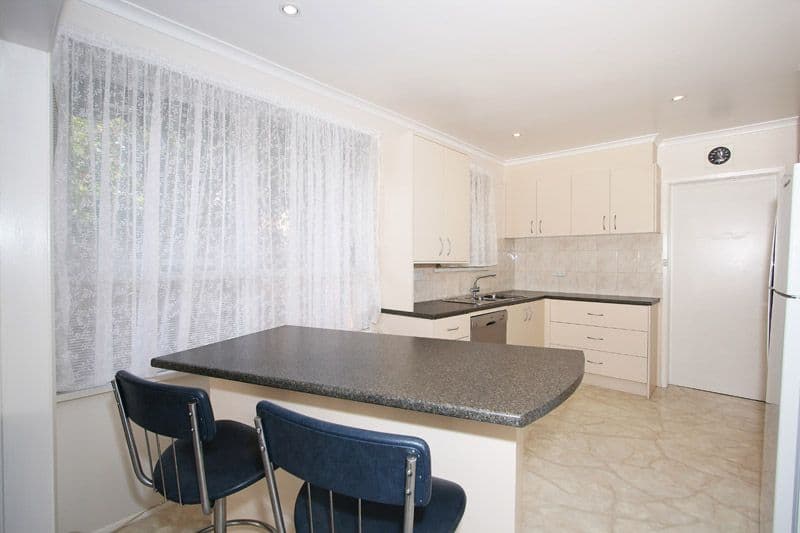17 Melview Drive, RINGWOOD NORTH VIC 3134, Ringwood North - Thumbnail 4