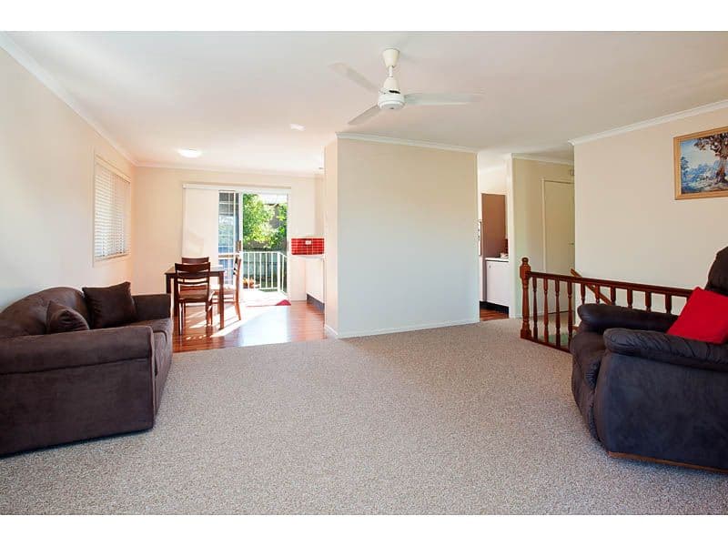 16 Fulton Street, WISHART QLD 4122, Wishart - Thumbnail 4