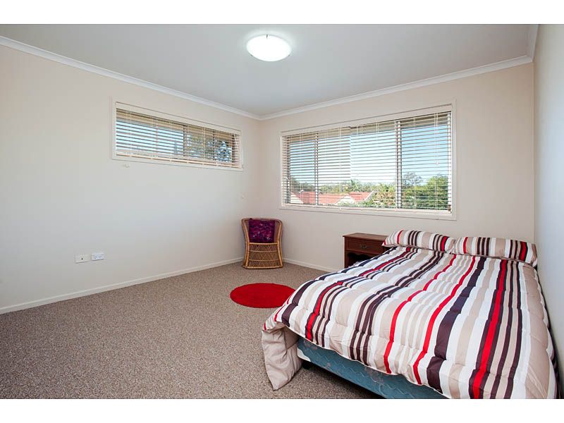 16 Fulton Street, WISHART QLD 4122, Wishart - Thumbnail 7