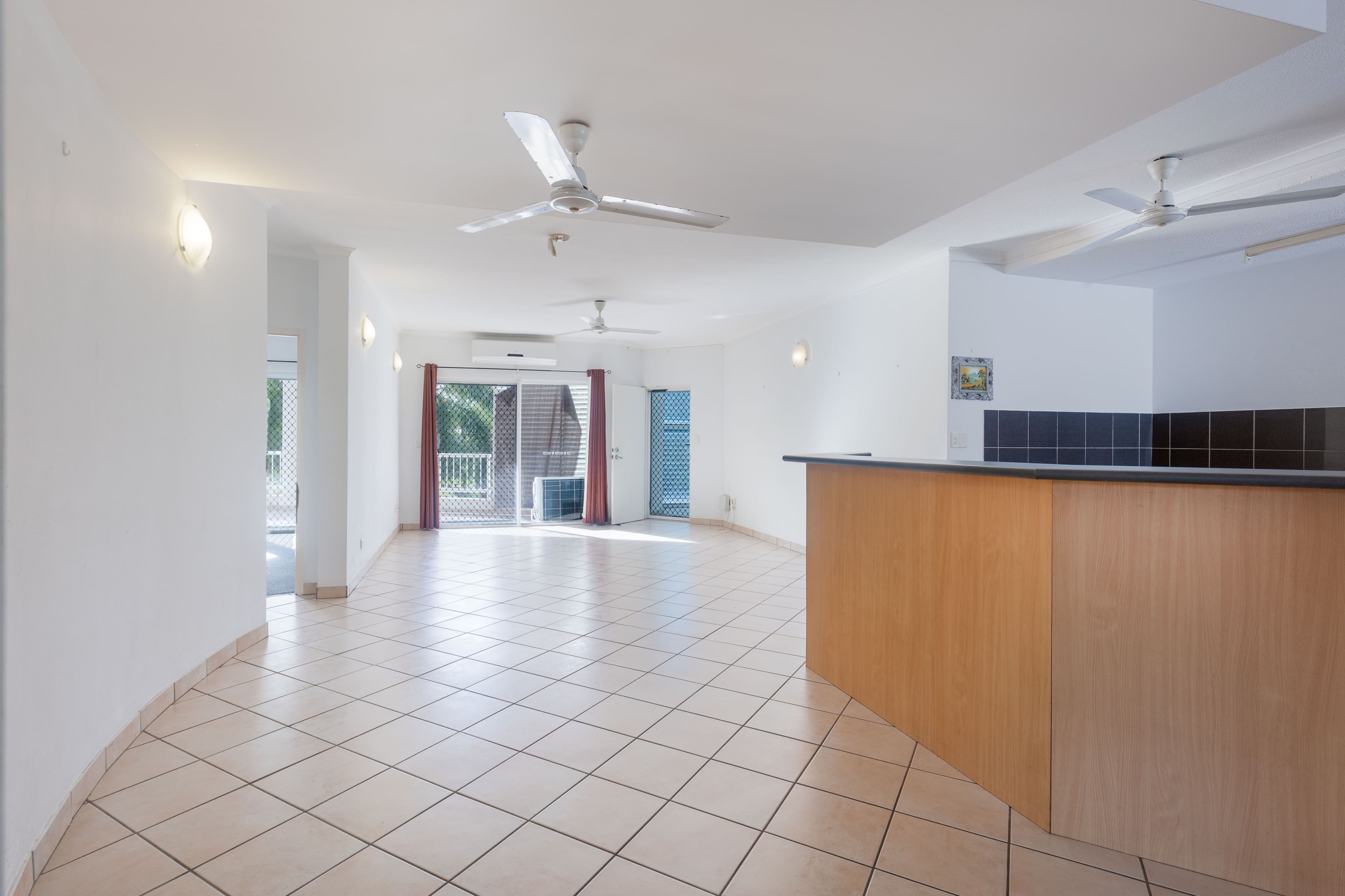 16 Coronation Drive, Stuart Park NT 0820, Stuart Park - Thumbnail 2