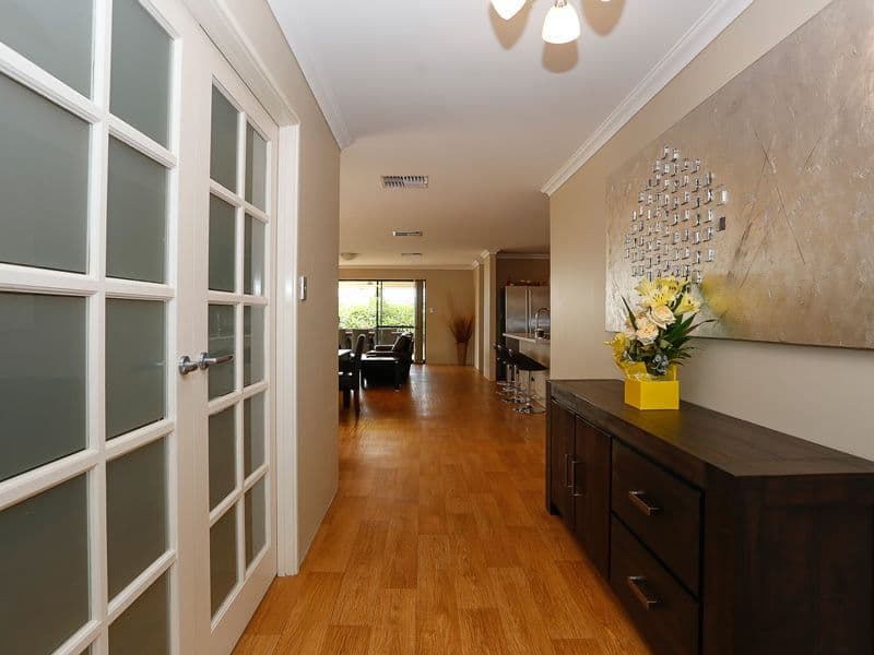 65 Brixton Crescent, Ellenbrook WA 6069, Ellenbrook - Thumbnail 2