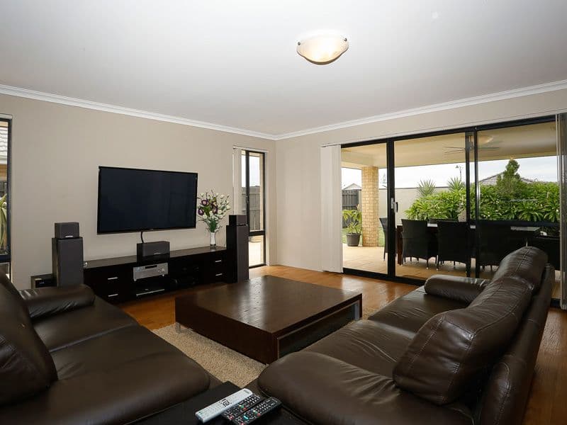 65 Brixton Crescent, Ellenbrook WA 6069, Ellenbrook - Thumbnail 7