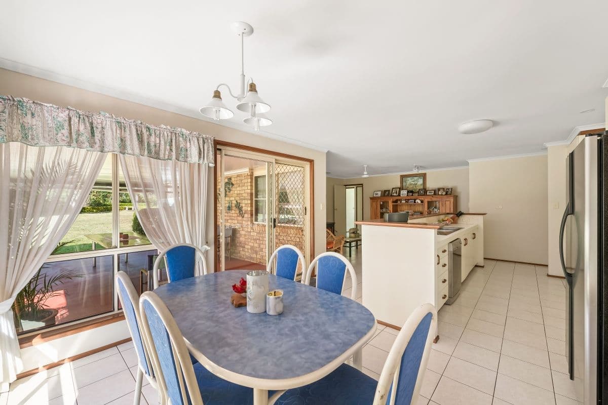 127 Kuhls Road, Highfields QLD 4352, Highfields - Thumbnail 5