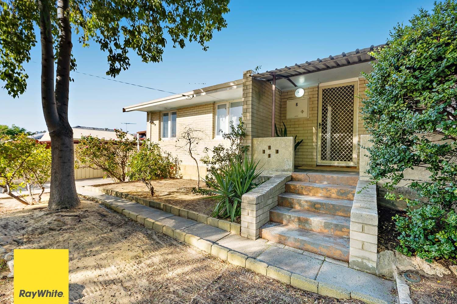 6 Harford Way, Girrawheen WA 6064, Girrawheen - Thumbnail 3