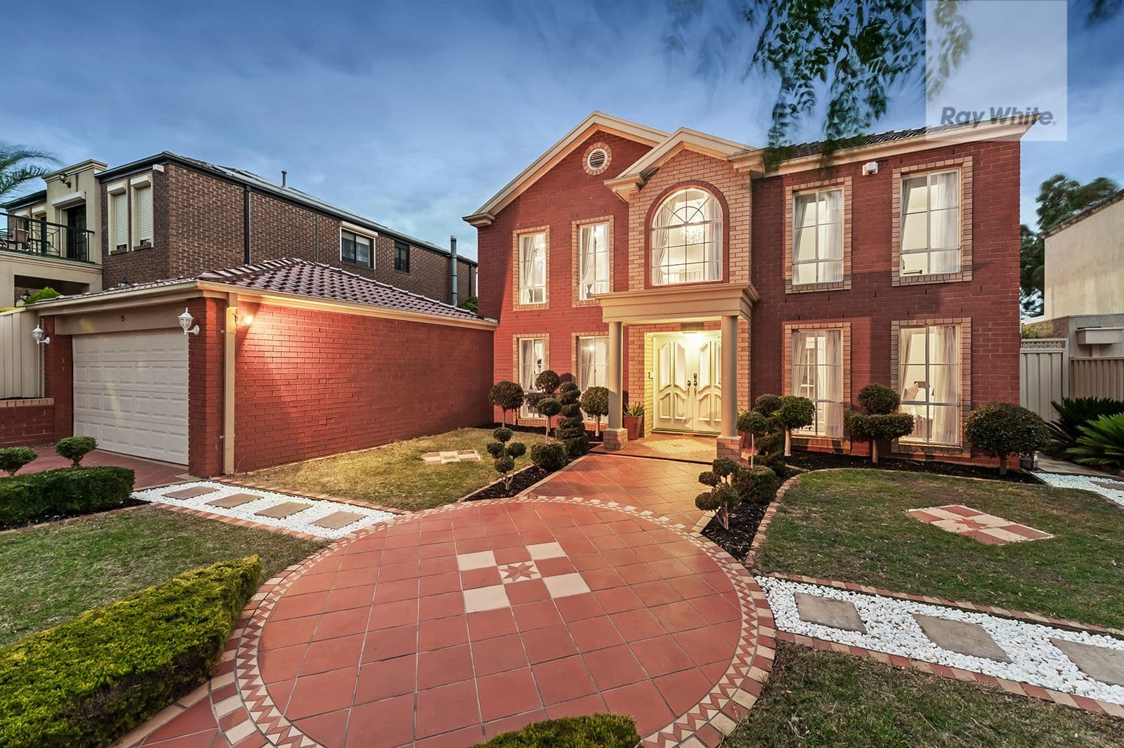 15 Ninnis Court, Roxburgh Park VIC 3064, Roxburgh Park - Thumbnail 2