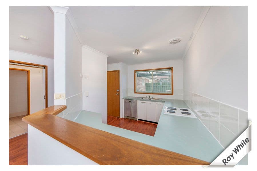 32 Narryer Close, Palmerston ACT 2913, Palmerston - Thumbnail 2