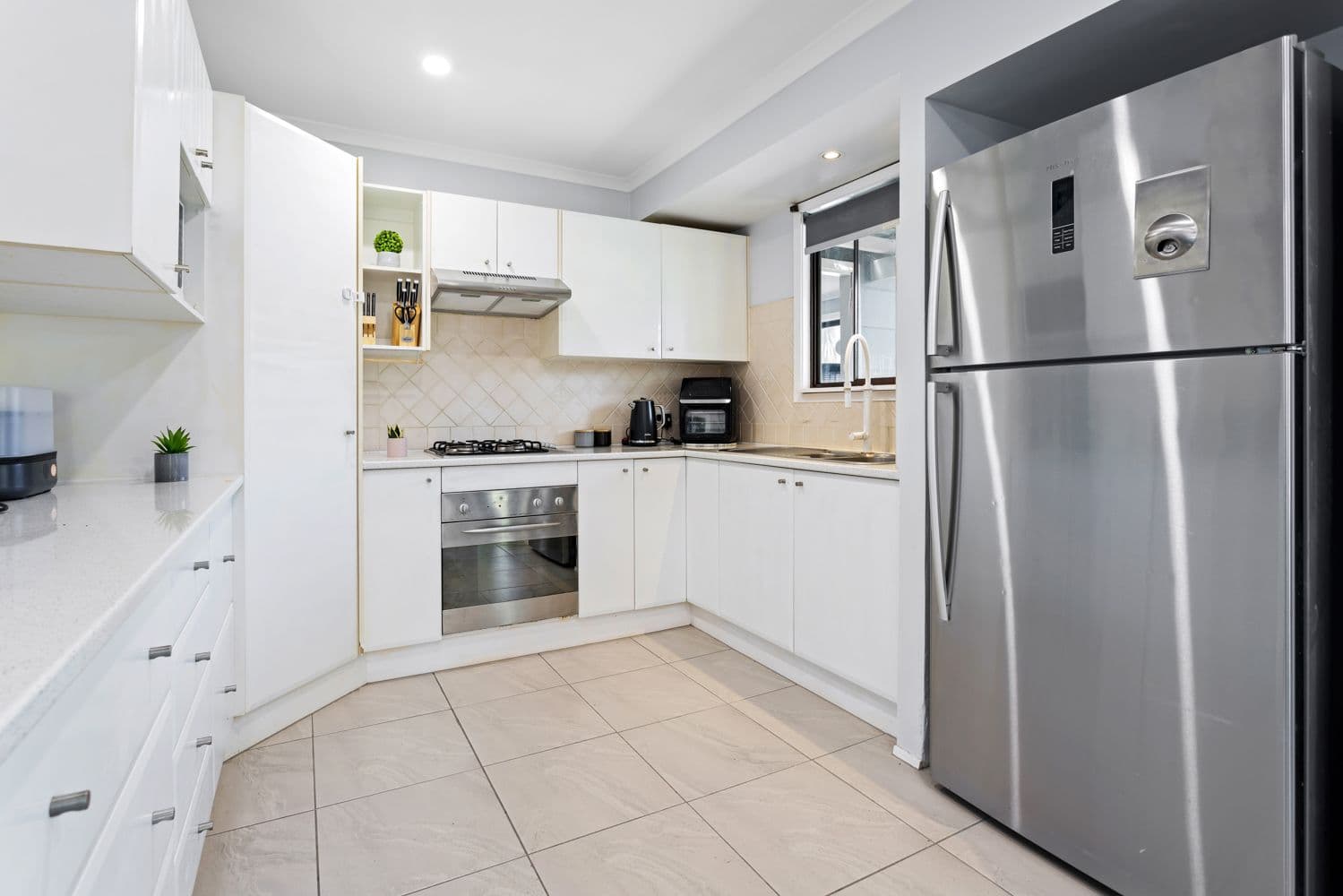 5 Loxley Close, Berkeley Vale NSW 2261, Berkeley Vale - Thumbnail 3