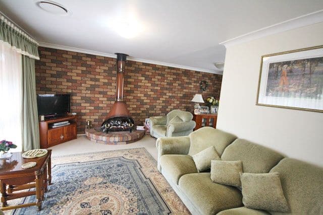 12 Triller Place, Ingleburn NSW 2565, Ingleburn - Thumbnail 5