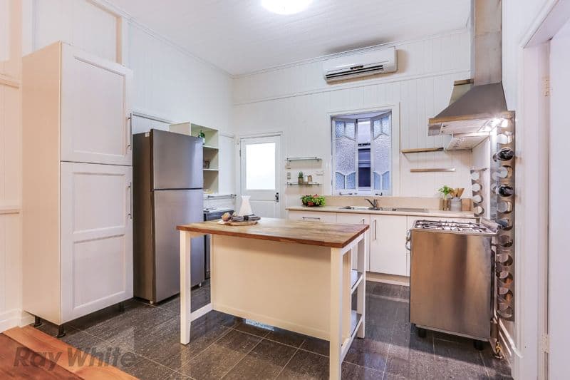 37 Lasseter Street, Kedron QLD 4031, Kedron - Thumbnail 5