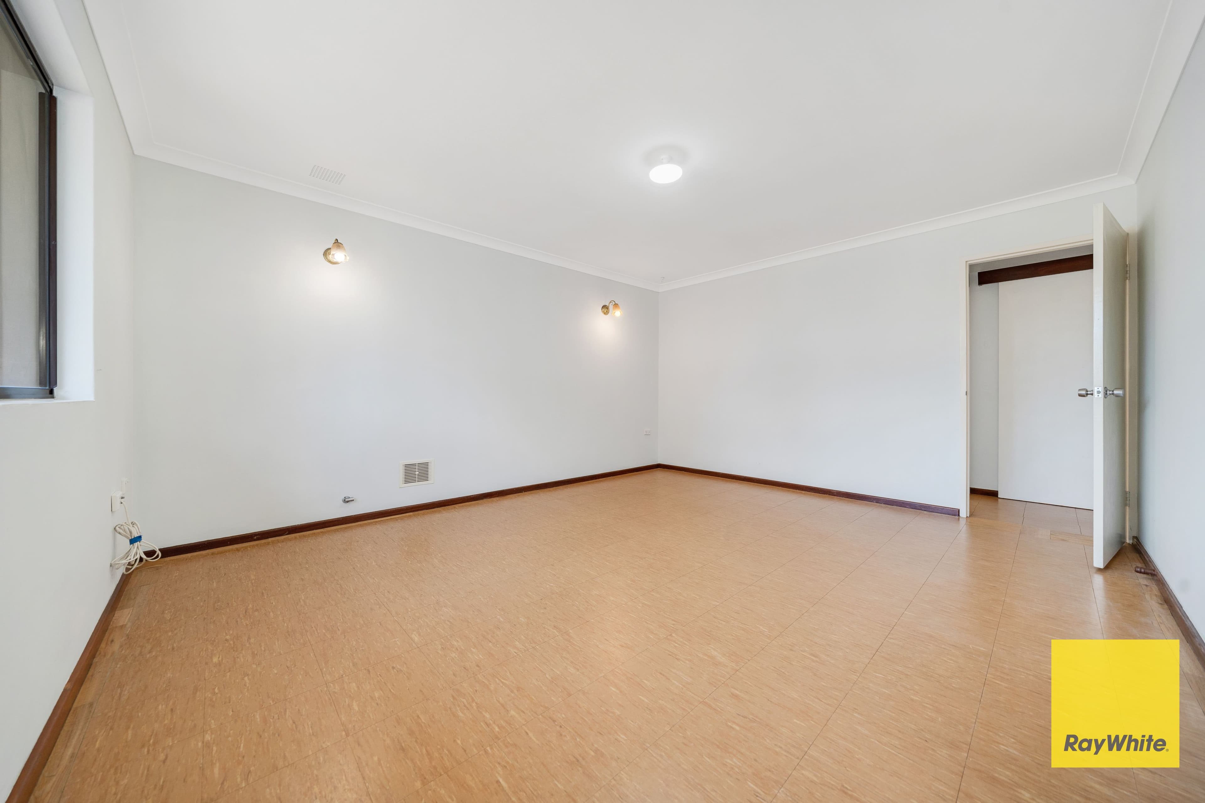 27 Harris Way, Westminster WA 6061, Westminster - Thumbnail 4