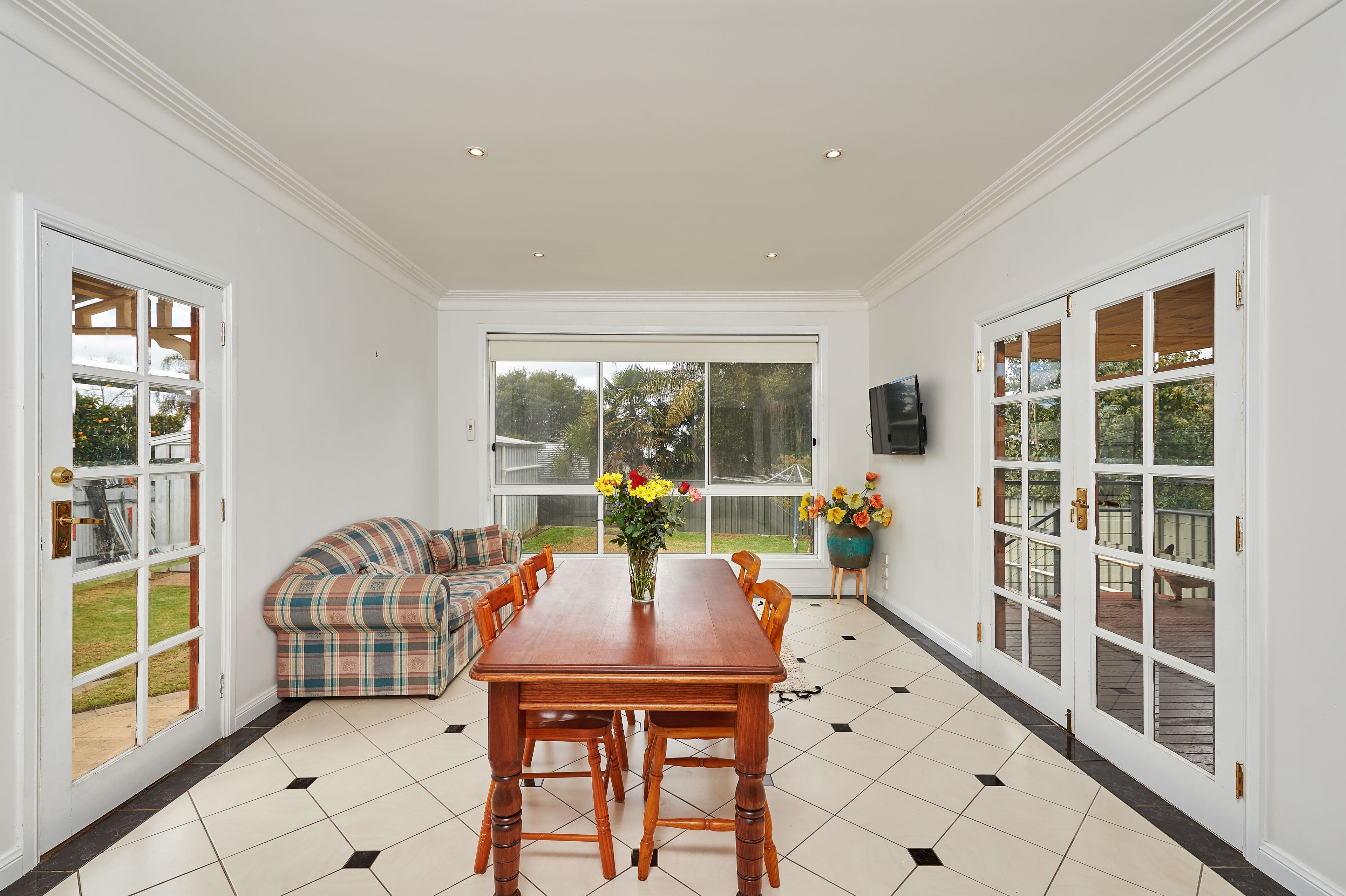 139 Grove Street, Kooringal - Thumbnail 3
