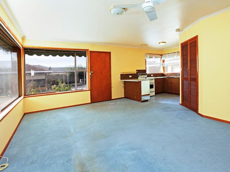 9-11 Elliott Avenue, HIGHTON VIC 3216, Highton - Thumbnail 4