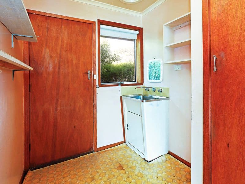9-11 Elliott Avenue, HIGHTON VIC 3216, Highton - Thumbnail 6