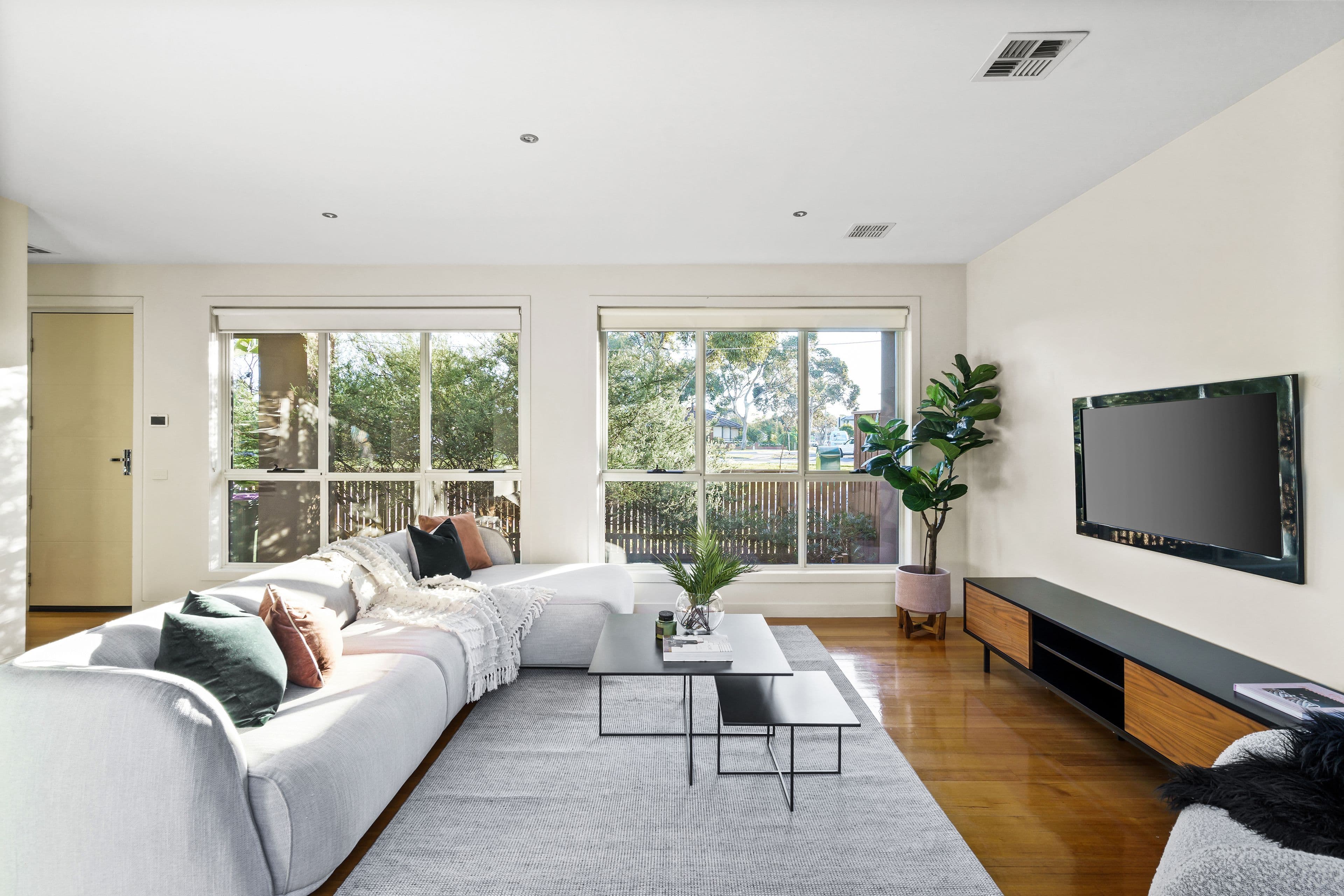 1B Abbeygate Street, Newport VIC 3015, Newport - Thumbnail 2