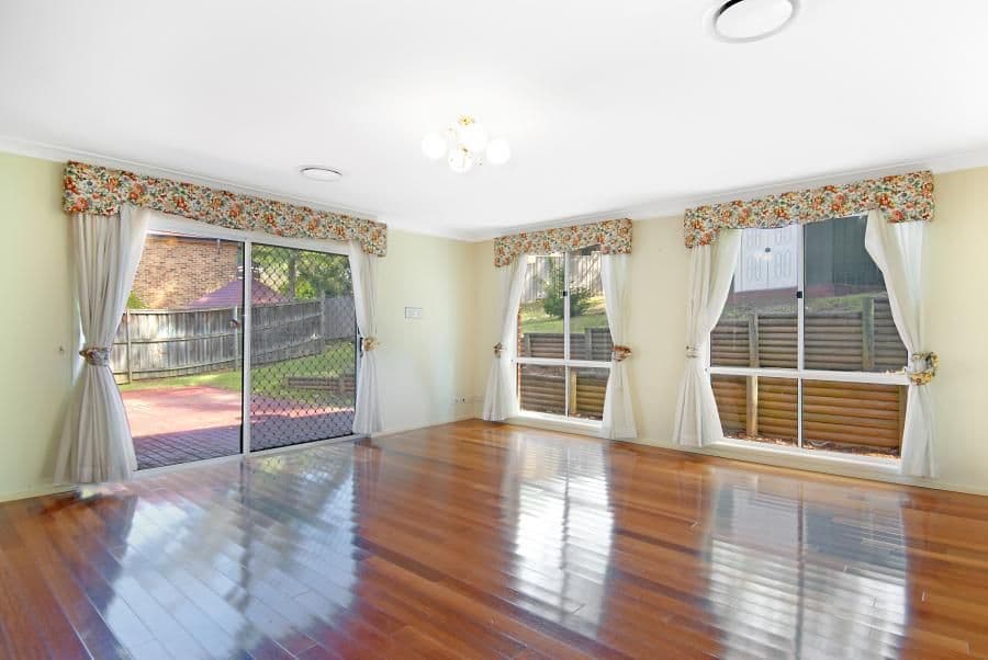 32 Glenridge Avenue, WEST PENNANT HILLS NSW 2125, West Pennant Hills - Thumbnail 2