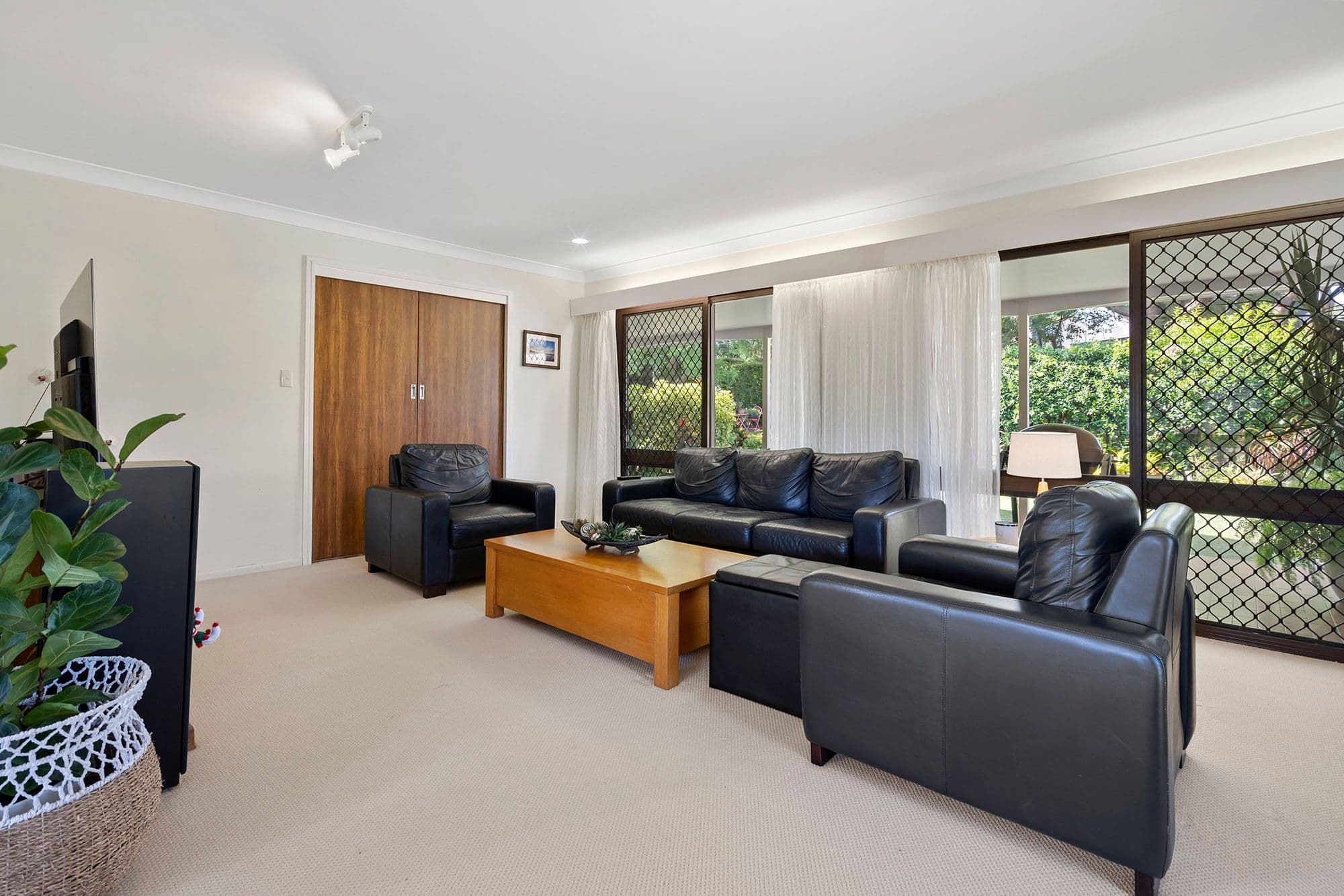 153 Dunedin Street, Sunnybank QLD 4109, Sunnybank - Thumbnail 5