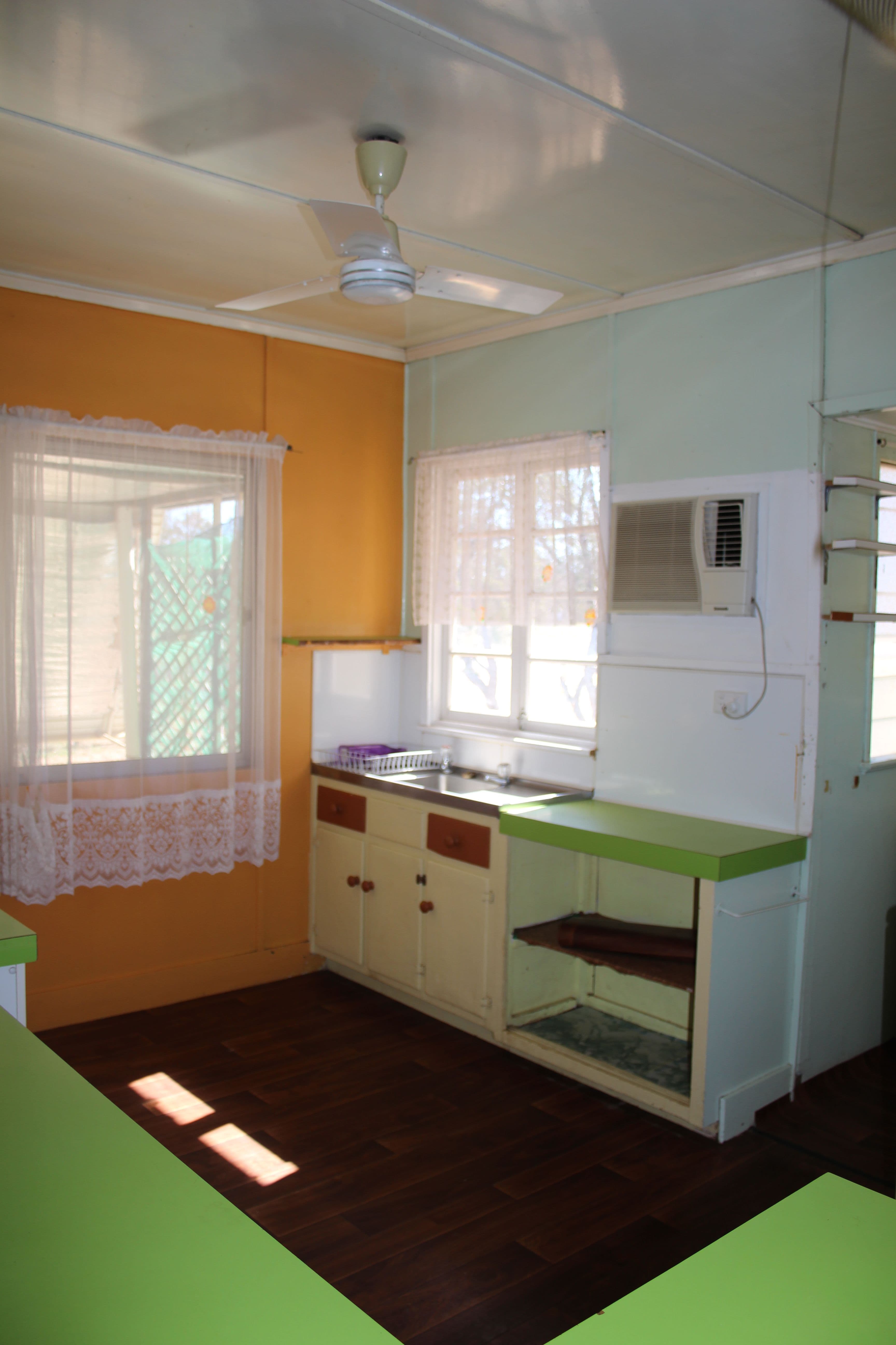 78 Cobb Street, Charleville QLD 4470, Charleville - Thumbnail 2